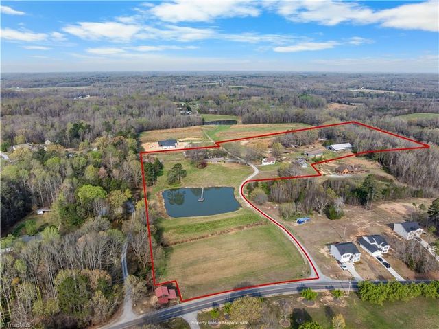 244 Dortmund Drive, Clemmons, NC 27012
