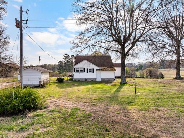 244 Dortmund Drive, Clemmons, NC 27012