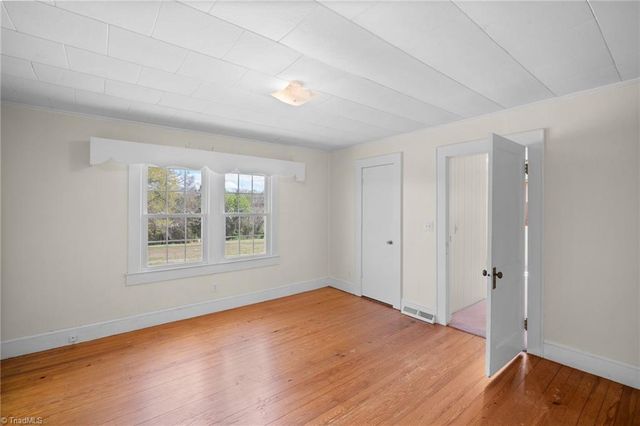 244 Dortmund Drive, Clemmons, NC 27012