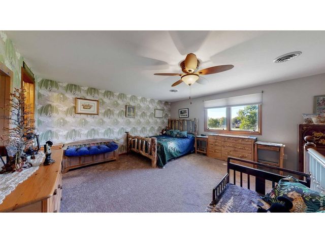 1534 W 28th St, Loveland, CO 80538