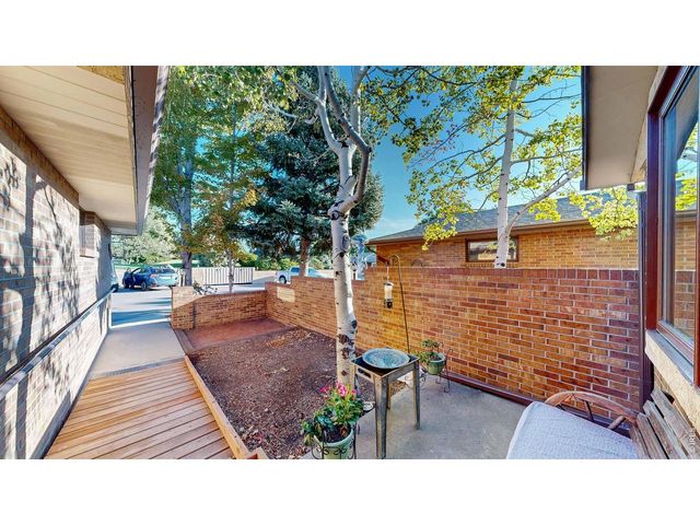 1534 W 28th St, Loveland, CO 80538
