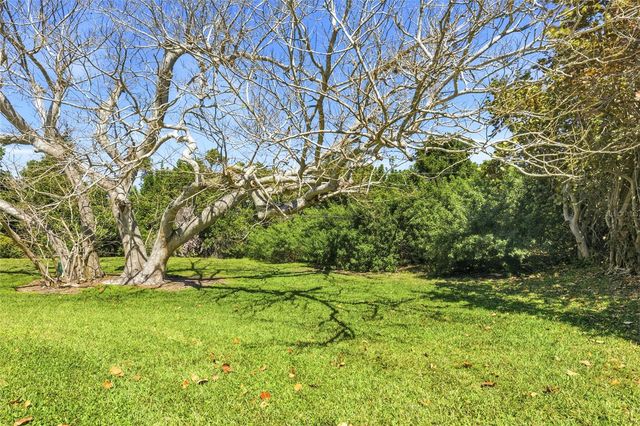 6204 HERITAGE LANE, Bradenton, FL 34209