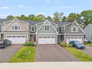 120 Dana Dr, Nottingham, PA 15330