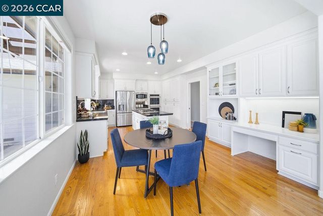 3 Meadowbrook Ln, Danville, CA 94526