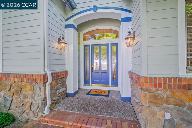 3 Meadowbrook Ln, Danville, CA 94526