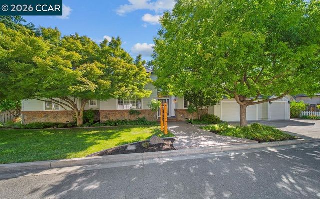 3 Meadowbrook Ln, Danville, CA 94526