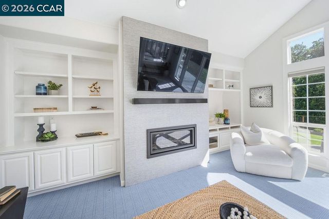 3 Meadowbrook Ln, Danville, CA 94526