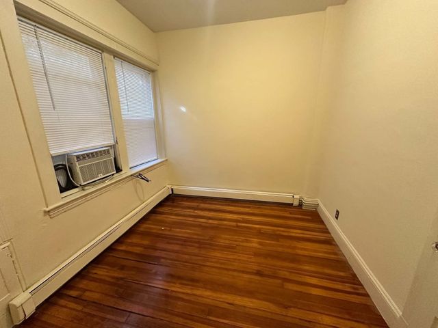 80 Charles 3, Boston, MA 02114