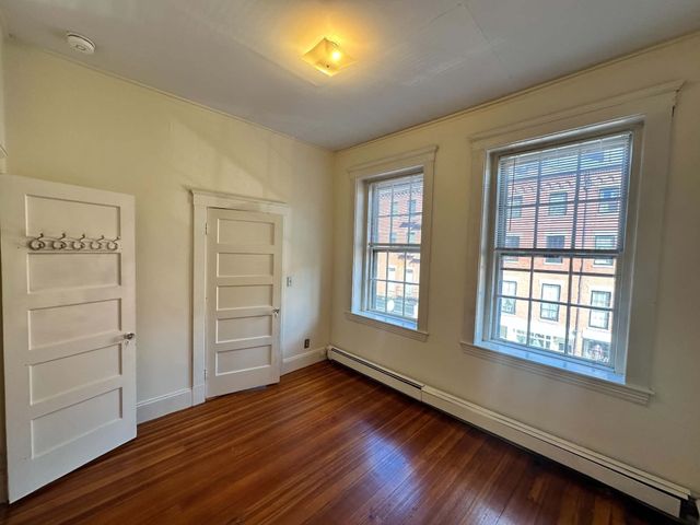 80 Charles 3, Boston, MA 02114