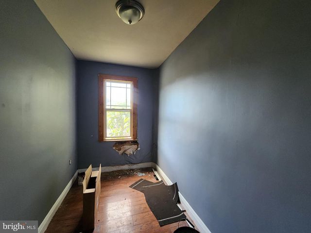 2745 BAKER ST, Baltimore, MD 21216
