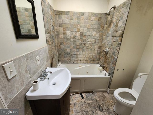 2745 BAKER ST, Baltimore, MD 21216