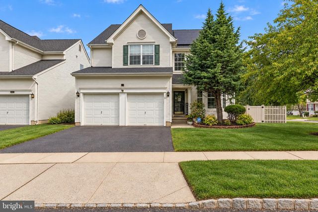31 BELMONT DR, Robbinsville, NJ 08691