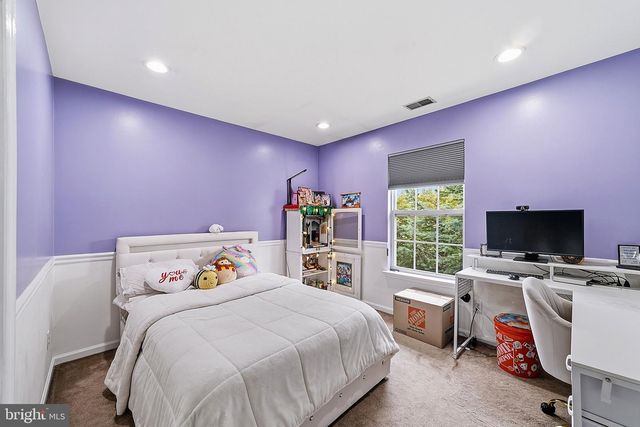 31 BELMONT DR, Robbinsville, NJ 08691