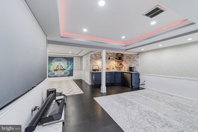 31 BELMONT DR, Robbinsville, NJ 08691