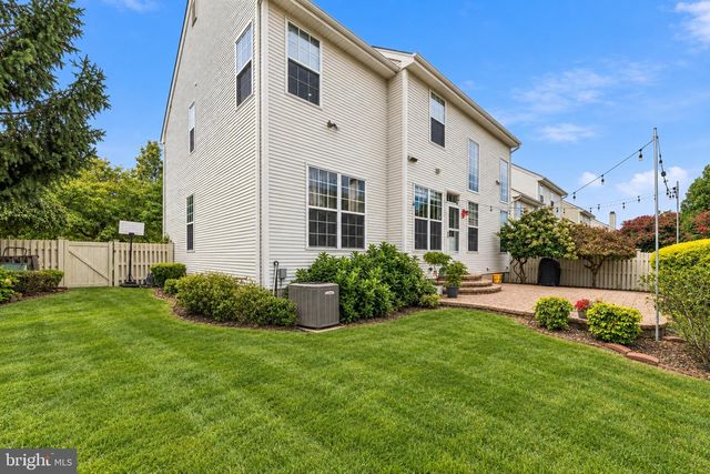 31 BELMONT DR, Robbinsville, NJ 08691