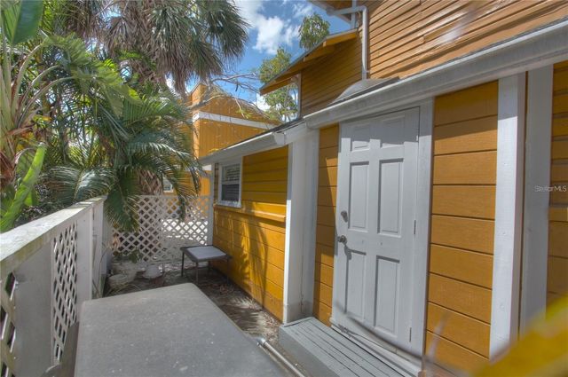 303 S OSPREY AVENUE 303, Sarasota, FL 34236