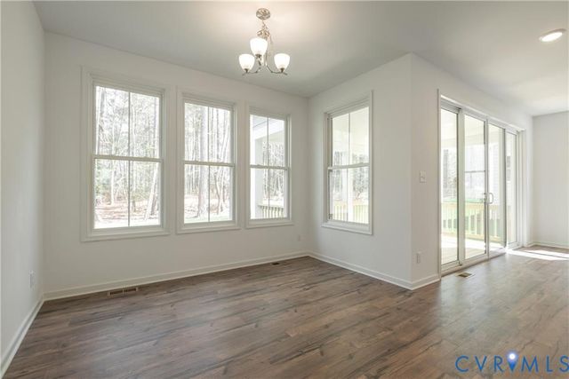 5720 Chaucer Dr, Providence Forge, VA 23140