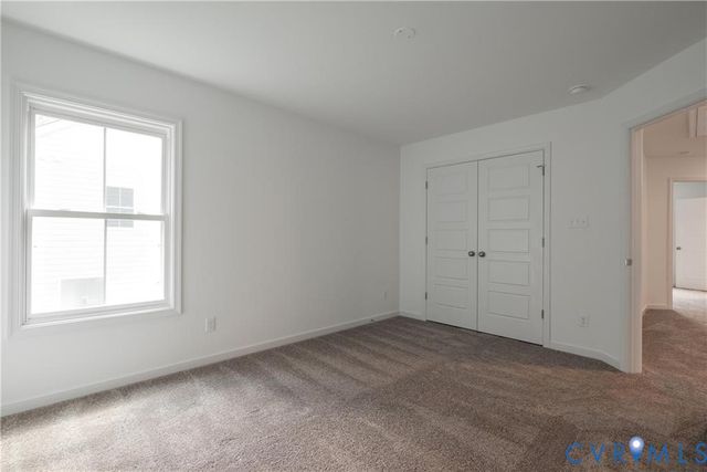 5720 Chaucer Dr, Providence Forge, VA 23140