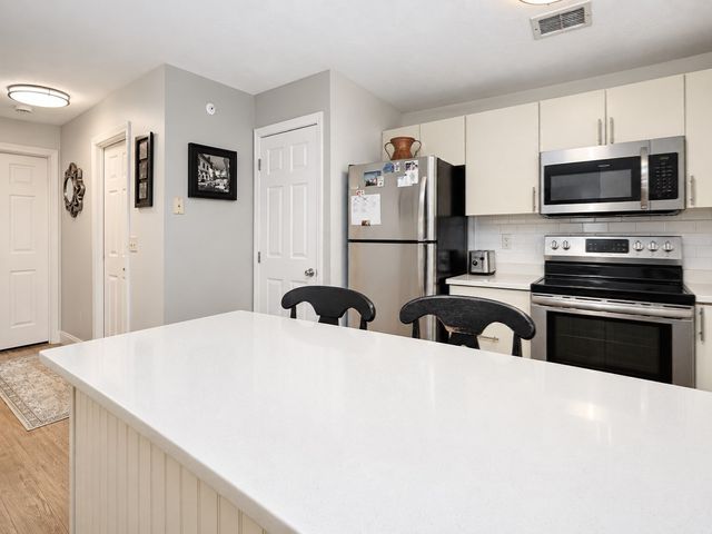 1830 Main Street 42, Tewksbury, MA 01876