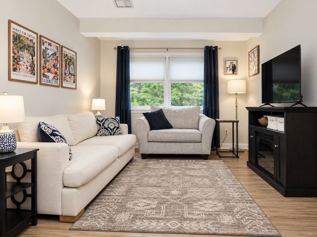 1830 Main Street 42, Tewksbury, MA 01876