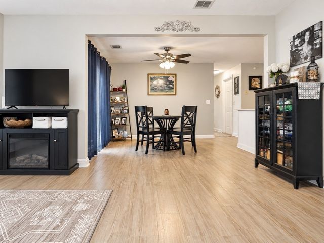 1830 Main Street 42, Tewksbury, MA 01876