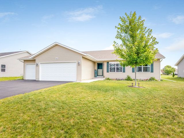 4122 WATERS EDGE Drive, Belvidere, IL 61008