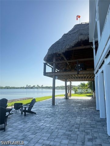 4835 E Riverside DR, Fort Myers, FL 33905