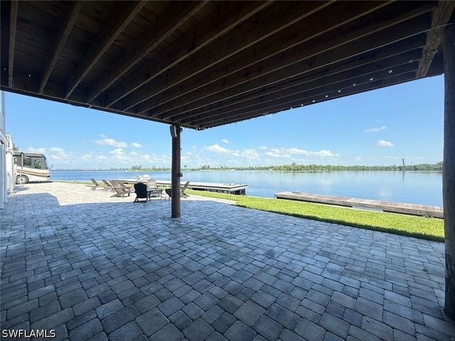4835 E Riverside DR, Fort Myers, FL 33905