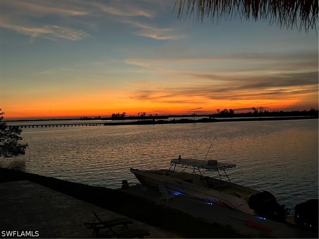 4835 E Riverside DR, Fort Myers, FL 33905