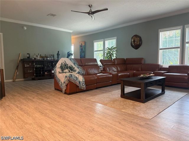 4835 E Riverside DR, Fort Myers, FL 33905