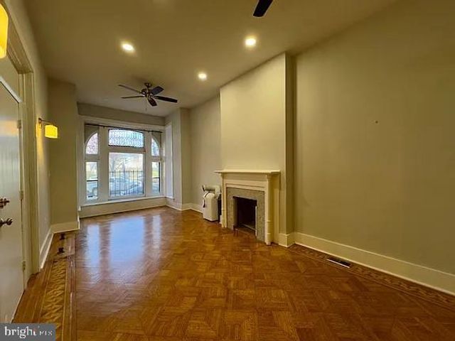 1514 W MOUNT ROYAL AVE, Baltimore, MD 21217