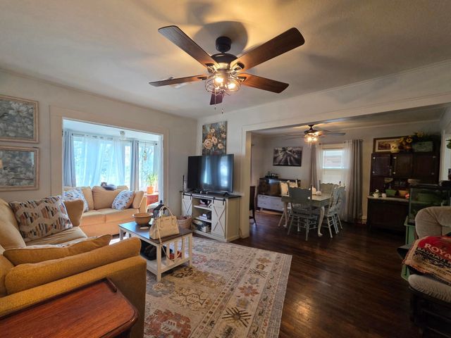 501 I Street NE, Miami, OK 74354