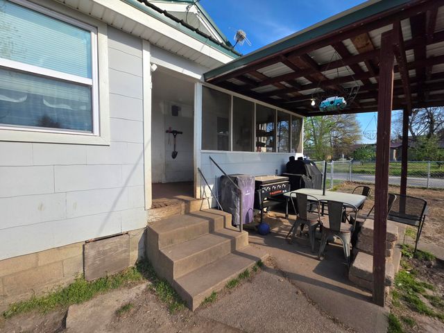 501 I Street NE, Miami, OK 74354