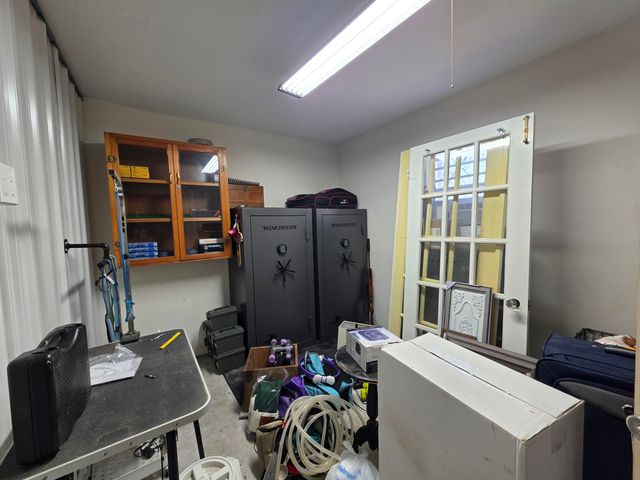 501 I Street NE, Miami, OK 74354