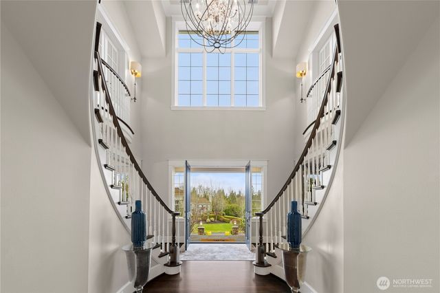 5726 251st Court NE, Redmond, WA 98053