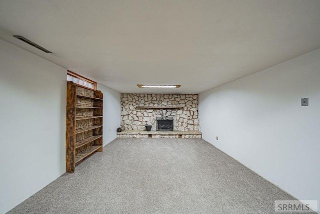 3925 E 109 N, Ucon, ID 83454