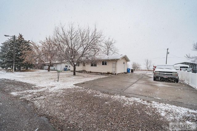 3925 E 109 N, Ucon, ID 83454