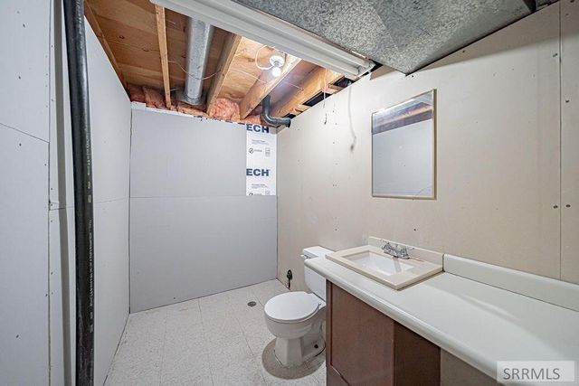 3925 E 109 N, Ucon, ID 83454