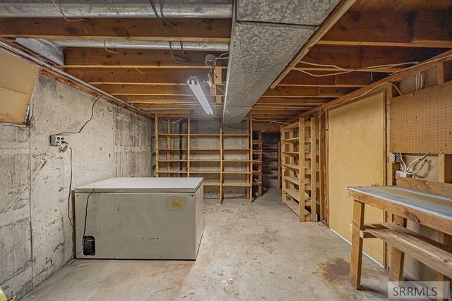 3925 E 109 N, Ucon, ID 83454