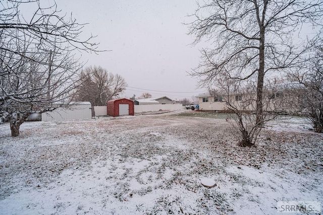 3925 E 109 N, Ucon, ID 83454