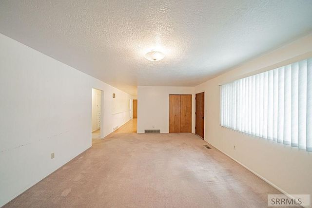 3925 E 109 N, Ucon, ID 83454