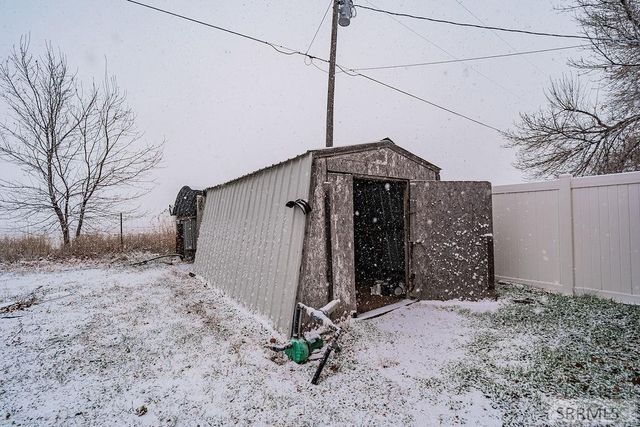 3925 E 109 N, Ucon, ID 83454