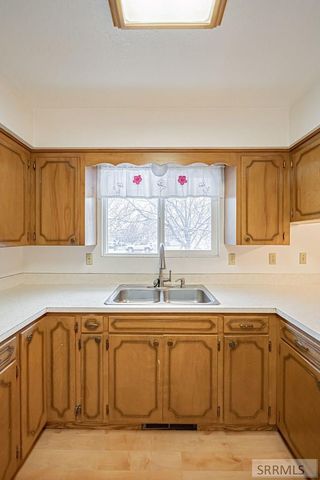 3925 E 109 N, Ucon, ID 83454