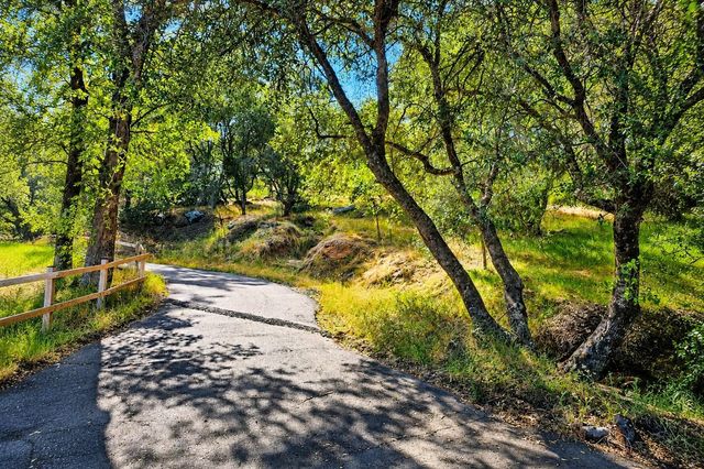6371 Galena Dr, El Dorado, CA 95623
