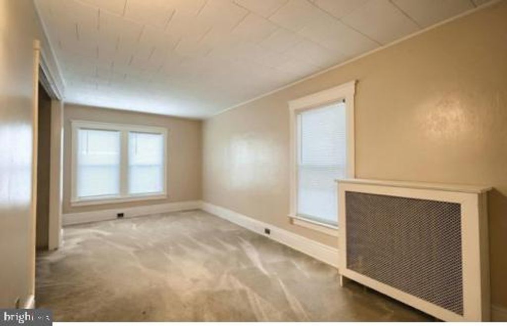 Image 12 of property listing at 116 S FRANKLIN ST, Red Lion, PA 17356