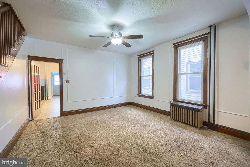 Image 15 of property listing at 116 S FRANKLIN ST, Red Lion, PA 17356