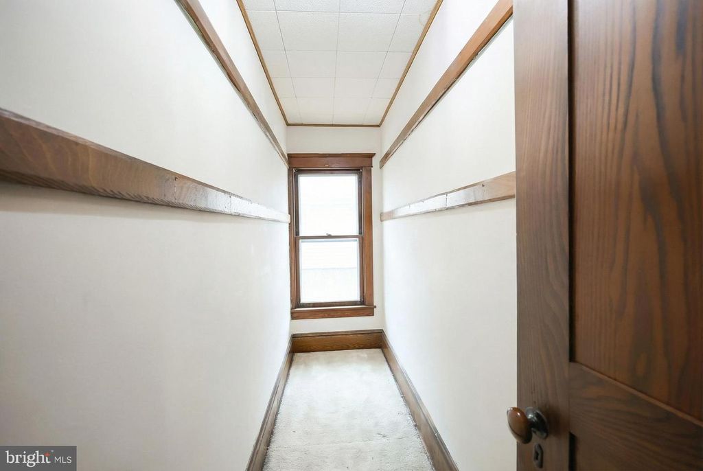 Image 19 of property listing at 116 S FRANKLIN ST, Red Lion, PA 17356