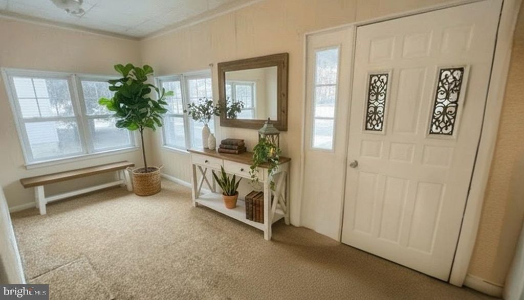 Image 7 of property listing at 116 S FRANKLIN ST, Red Lion, PA 17356