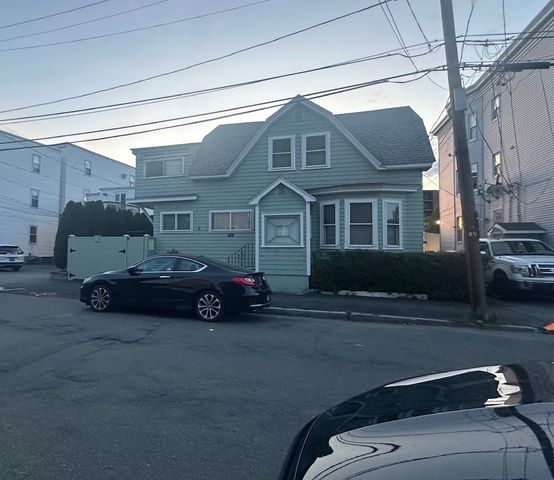134 Atlantic Ave, Revere, MA 02151