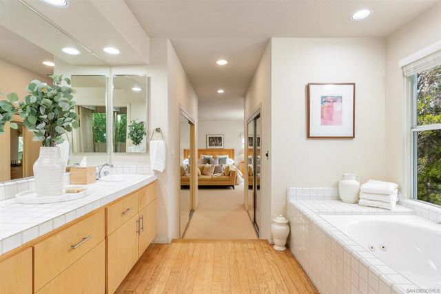 11495 Larmier Cir, San Diego, CA 92131